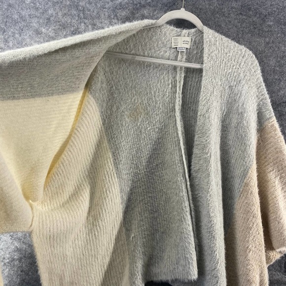 Anthropologie Poncho Cardigan One Size Colorblock Fuzzy Knit Open Layering Shawl - Picture 3 of 8